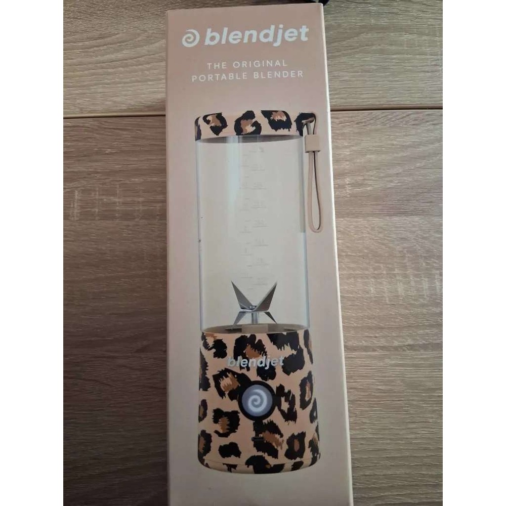 BlendJet 2 Portable Blender Leopard Print Cordless USB-C Rechargeable 16 oz